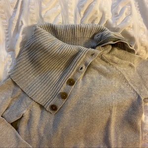 Gap buttoned turtle neck pullover